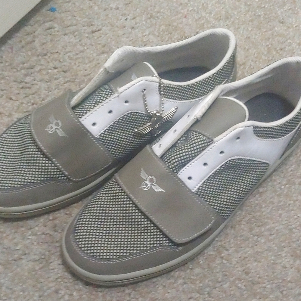 Creative Recreation mens size 8.5